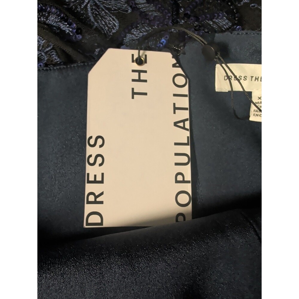 Dress The Population Anabel Women XXL Navy Blue Sequin Embroidered Floral Gown - Picture 16 of 16